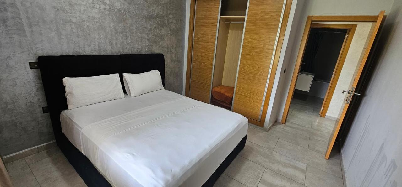Appartements Rihana Family Only Tangier Bagian luar foto